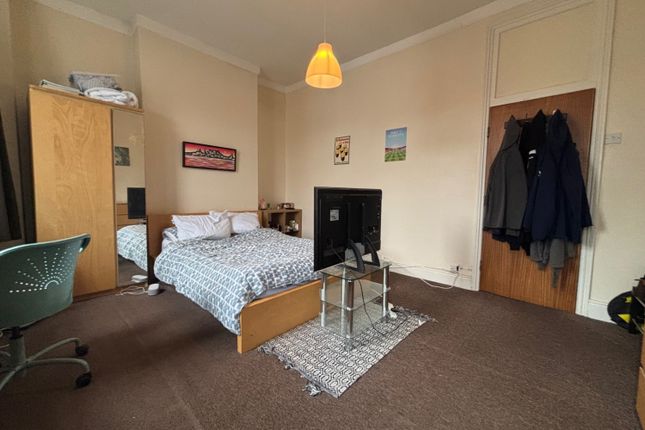141, Malefant Street, Cardiff photo 4
