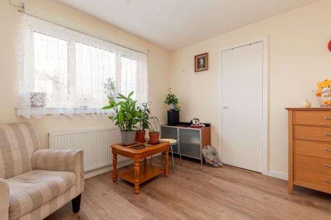 Flat for sale in Argyll Avenue, Stirling