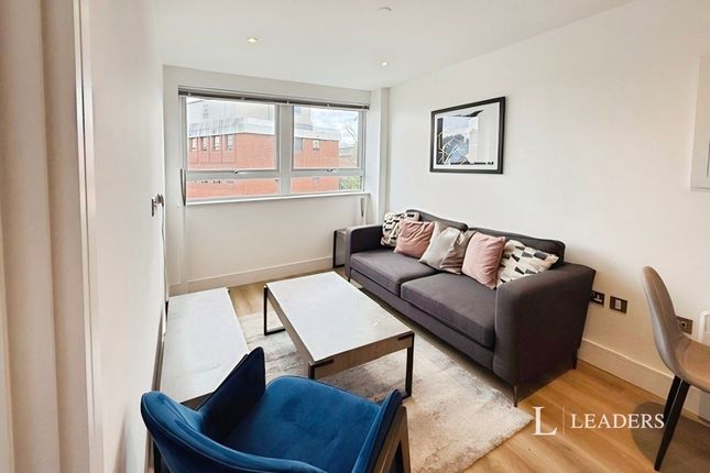 Flat 73, Newacre House, Wood Street, West Sussex photo 2