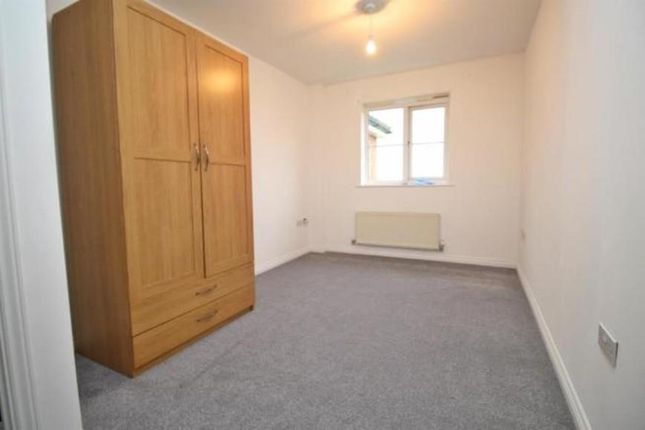 Flat 9, Fitzwilliam Court, Eaton Way, Borehamwood photo 4
