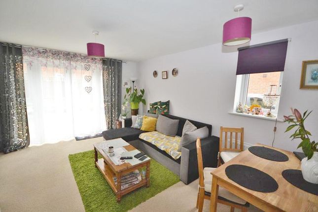 18, Addington Avenue, Milton Keynes photo 2