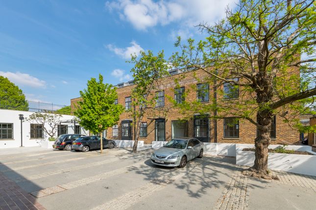 Office to let in Holbrooke Place, Richmond