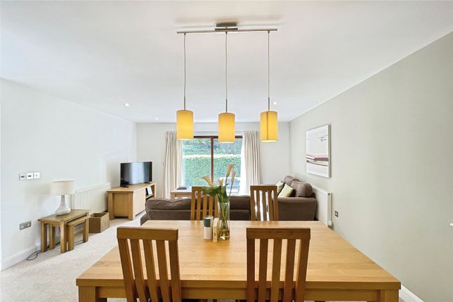 28,, The Valley, Carnon Downs photo 4