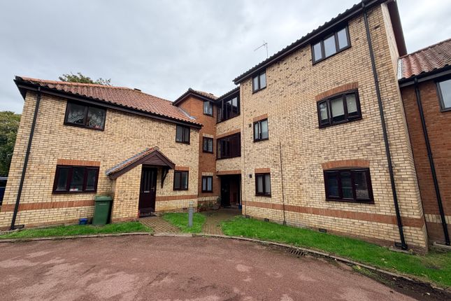 1-bed flat on 11 Breckland Court, Pike Lane, THETFORD, £850/mo