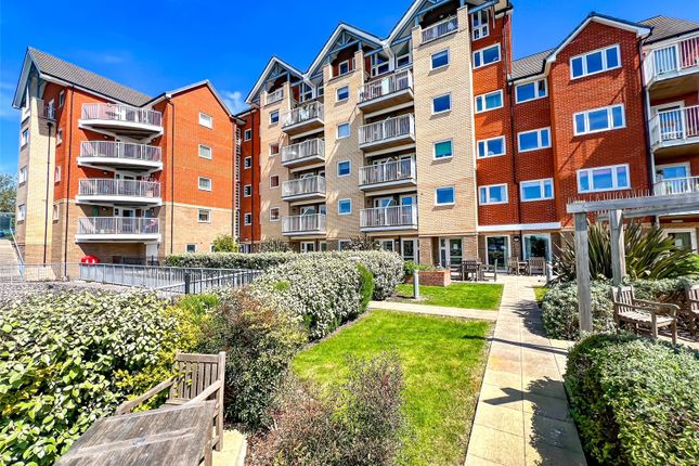 Thumbnail Flat for sale in The Boathouse, 100 Riverdene Place, Southampton, Hampshire