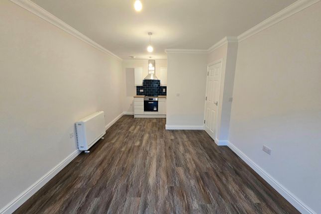 17 Caer Castell House Coychurch Road, Bridgend photo 4