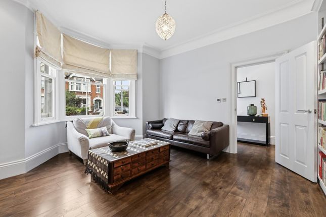 3, Herongate Road, London photo 4