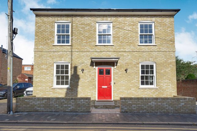 Thumbnail Detached house for sale in Temperance Street, St. Albans, Hertfordshire
