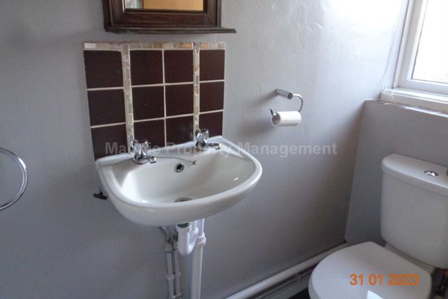 25, Regent Close, St Neots photo 5
