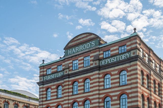Harrods Village, Barnes photo 4