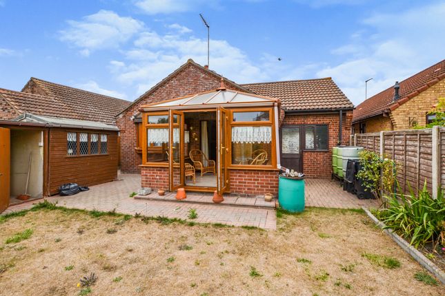 Bungalow for sale in Woodrows Lane, Clacton-On-Sea, Essex