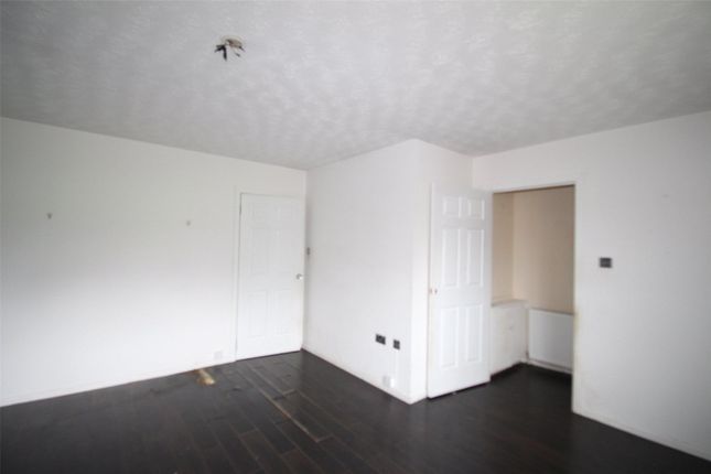 26, Katewell Avenue, Glasgow photo 3