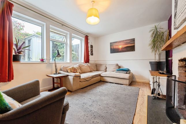 27, Halloon Avenue, Cornwall photo 2