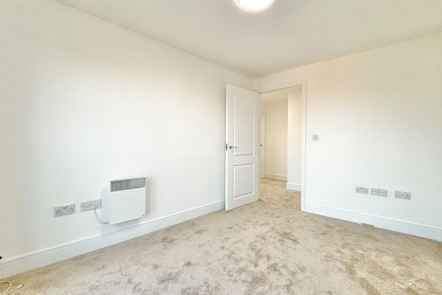 124, Chelwater, Chelmsford photo 5
