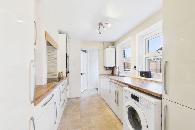 95, St. Leonards Road, Horsham photo 4