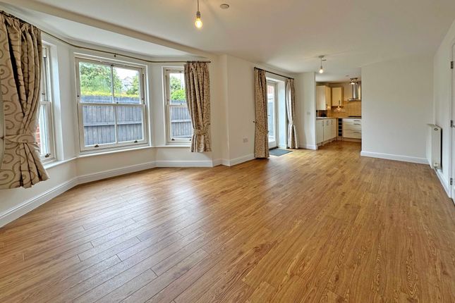 3, Veale Drive, Exeter photo 3