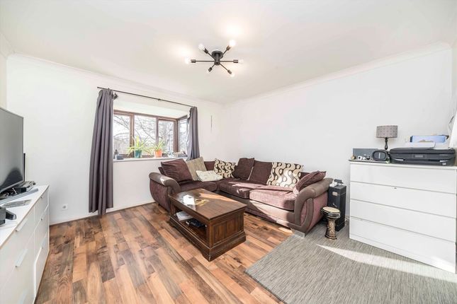 Flat 5, Jeffreys House, 55, Bond Road, Surbiton photo 3