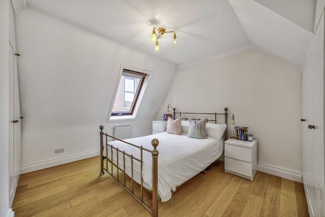 Flat 5, 1, Woodville Road, London photo 4
