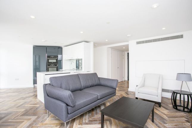 Thumbnail Flat to rent in Eagle Point, City Road, London