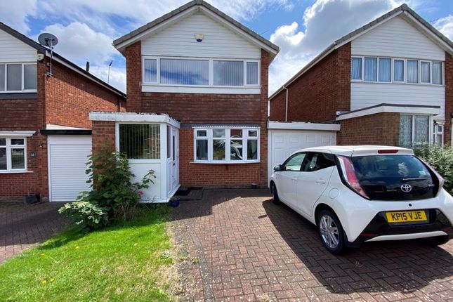 Link-detached house for sale in Shetland Drive, Nuneaton
