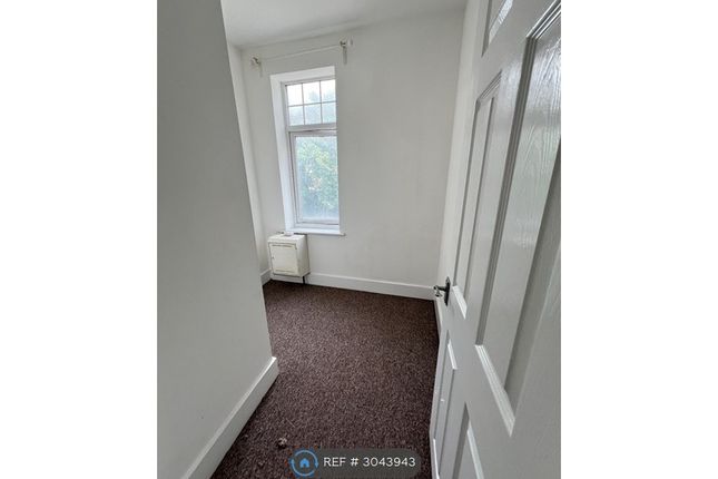 A Godstone Road, Kenley photo 4
