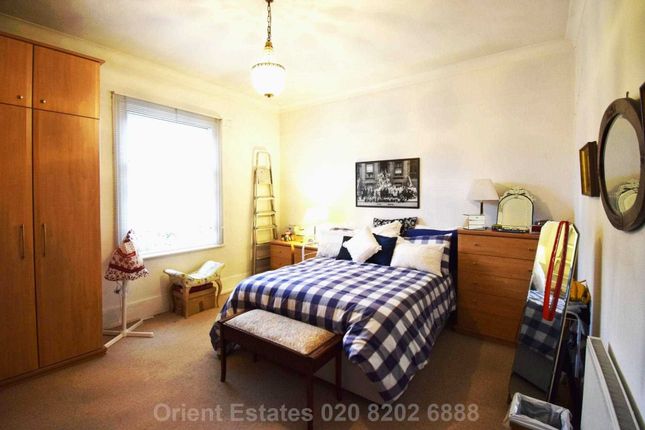 Flat for sale in Station Road, London