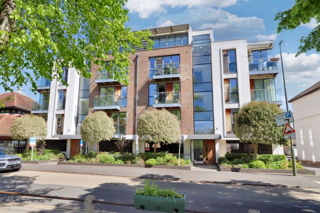Thumbnail Flat for sale in Queens Road, Hersham Village, Surrey