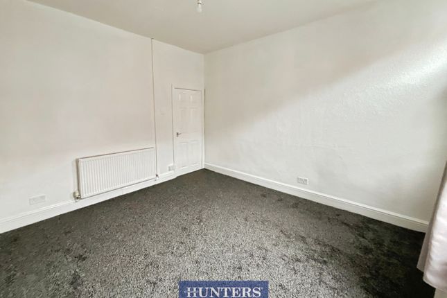 28, Alexandra Street, Ashton-Under-Lyne photo 4