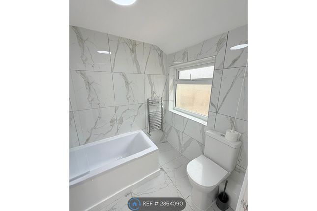 Bull Lane, Brindley Ford, Stoke-On-Trent photo 4