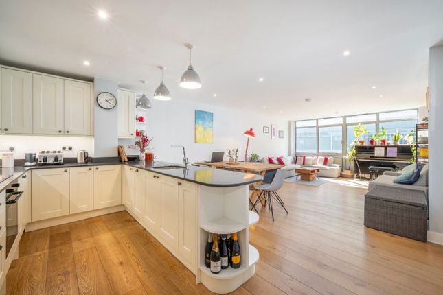 Thumbnail Flat to rent in Glenrose Court, 217 Long Lane