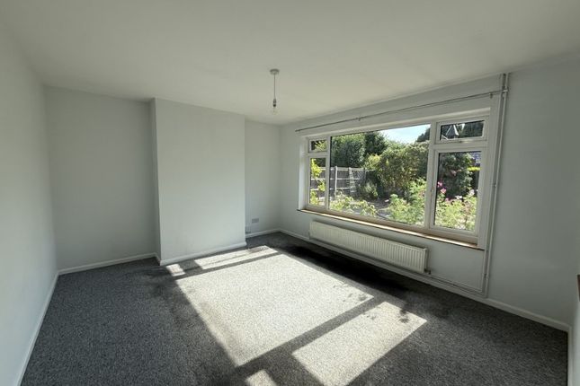 Manor Garden Bungalow, Church Street, Norwich photo 2