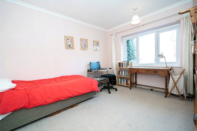 Terraced house for sale in Heath View, London