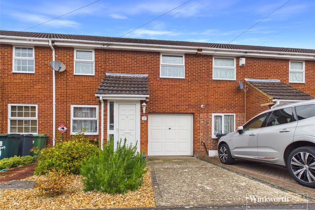 3-bed terraced on Coalport Way, Reading, £350,000