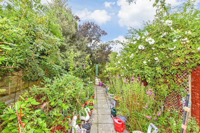 58, Brooklands Road, Havant photo 2