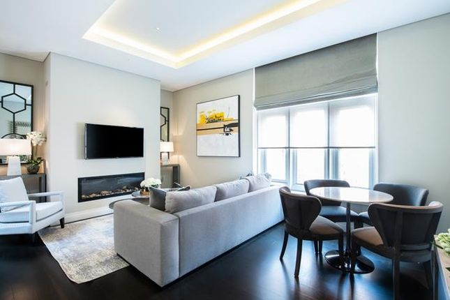 Living Room.Jpg