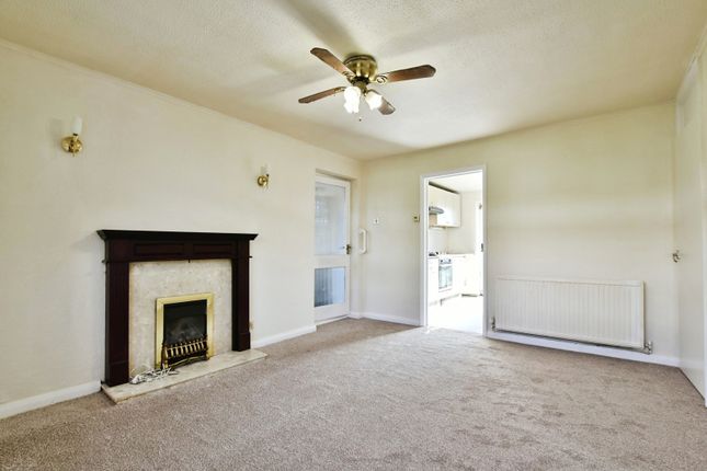 58, Ardmore Walk, Greater Manchester photo 4
