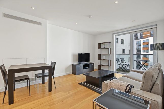 20 Gillingham Street, London photo 2
