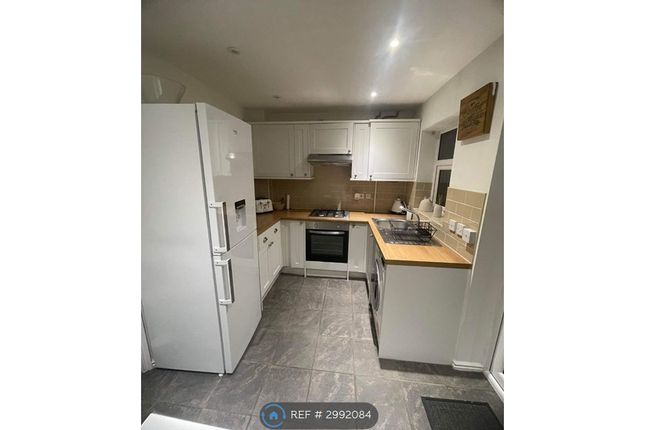 Bronte Grove, Milton, Stoke-On-Trent photo 4