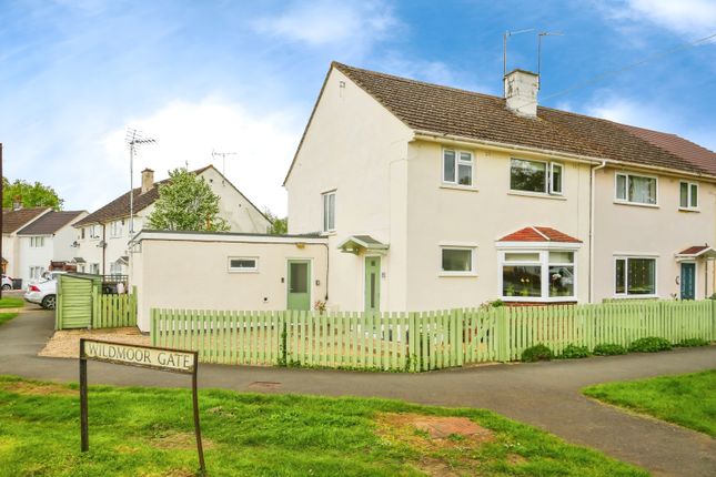 Semi-detached house for sale in Wildmoor Gate, Abingdon