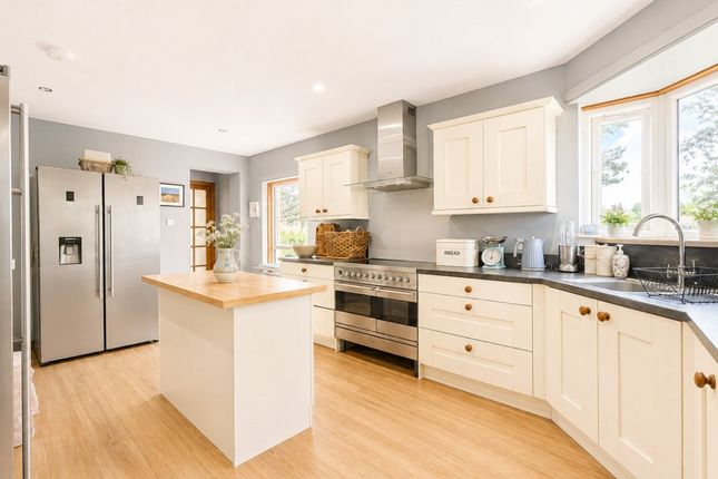 The Old Farmhouse, The Old Farmhouse, 13 Newton of Classlochie, Kinross photo 4