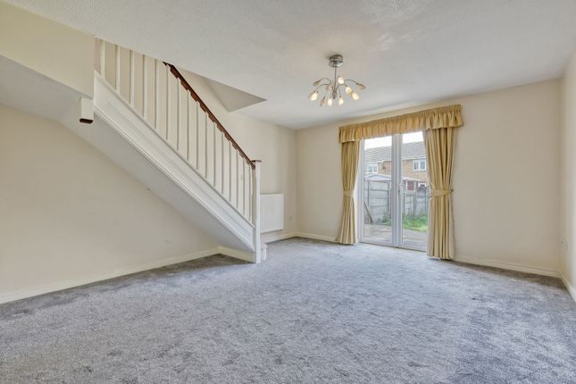 11 Champness Road, Barking photo 5