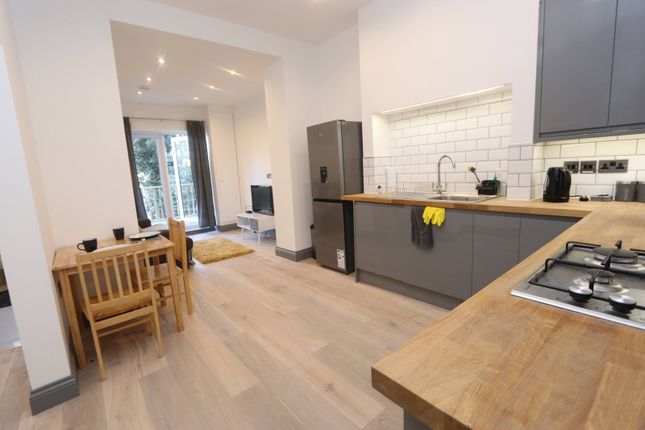 Thumbnail Flat to rent in Luxor Street, London