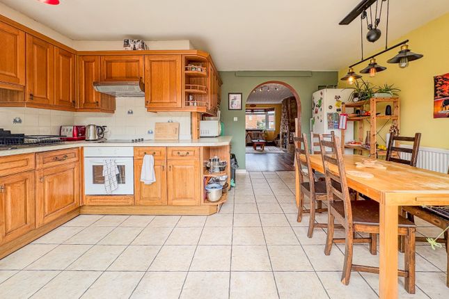 7 St. Aubins Avenue, Broomhill, Bristol photo 2