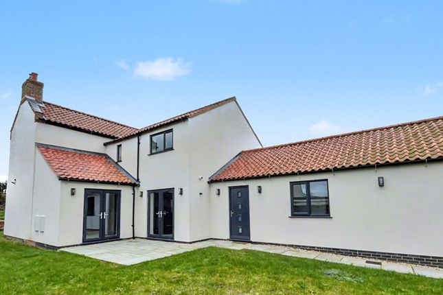4-bed house on 1 School Lane, Wiggenhall St. Germans, Norfolk, £415,000