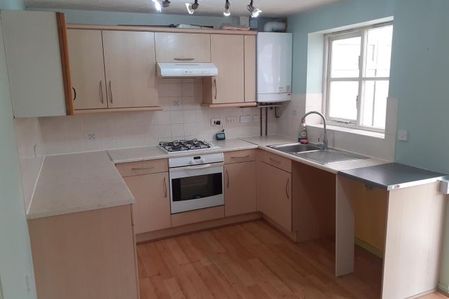 28, Sinclair Drive, Coventry photo 2
