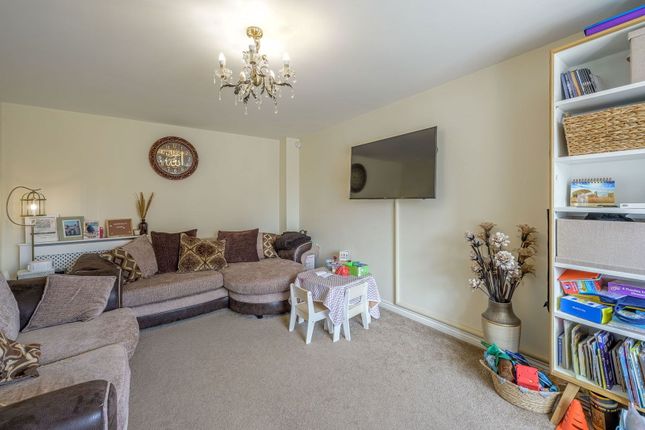 1, Rushlight Gardens, Kingswinford photo 3