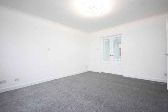 7, Golspie Avenue, Airdrie photo 4