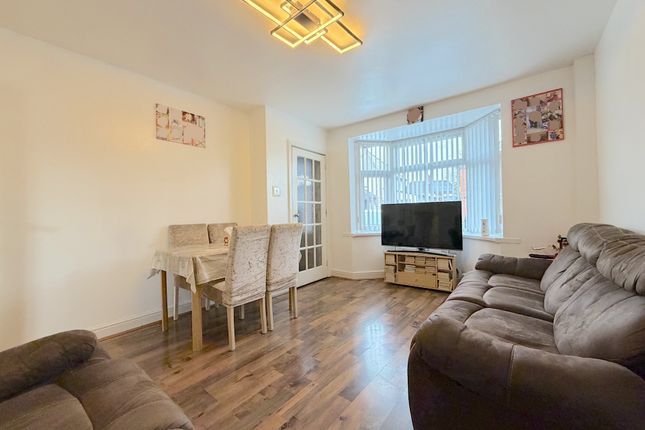 31, Lansbury Avenue, Wednesbury photo 3
