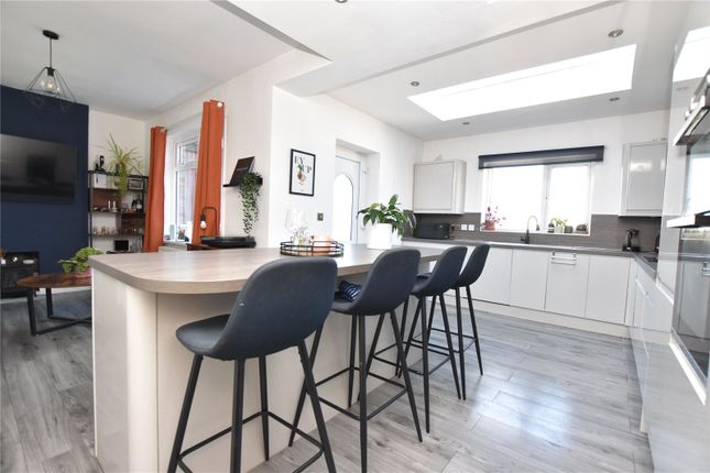 2, Kester Road, West Yorkshire photo 3