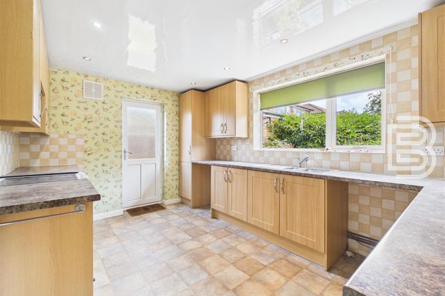 1, Landseer Close, Rugby photo 4